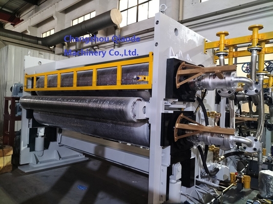 Automatyczna maszyna do kalandrów tekstylnych o dużej prędkości 500 × 3000